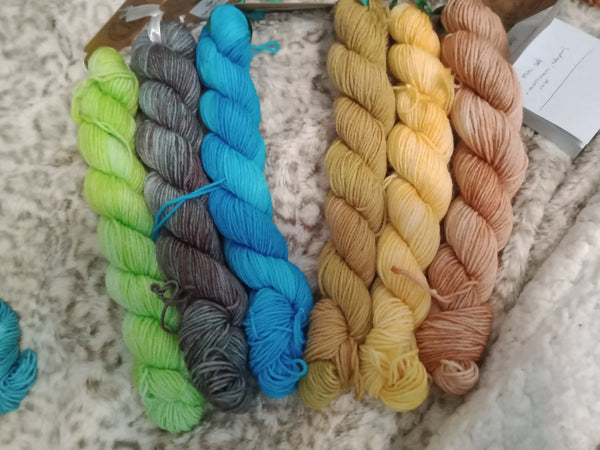 Mini skein sets